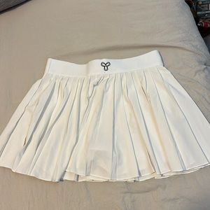Aritzia tennis skirt. Worn once.